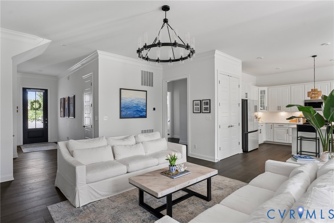 271 Heritage Drive