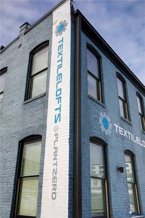 Tiny photo for 601 Stockton Street, Richmond, VA 23224 (MLS # 2533288)