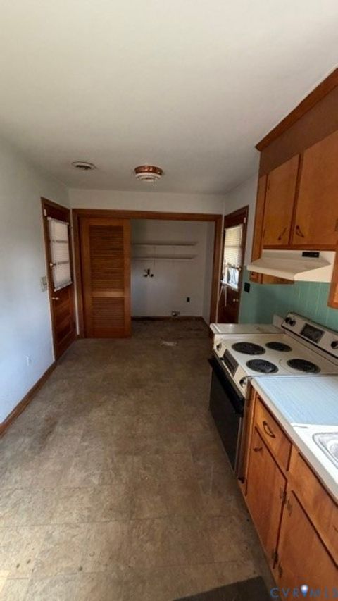 Tiny photo for 510 Old Town Drive, Colonial Heights, VA 23834 (MLS # 2618417)