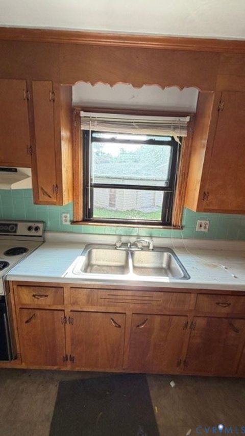 Tiny photo for 510 Old Town Drive, Colonial Heights, VA 23834 (MLS # 2618417)