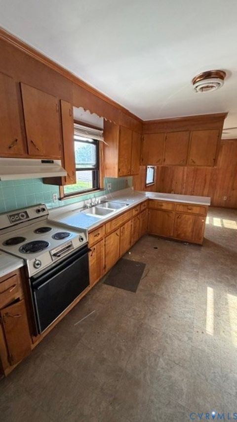 Tiny photo for 510 Old Town Drive, Colonial Heights, VA 23834 (MLS # 2618417)