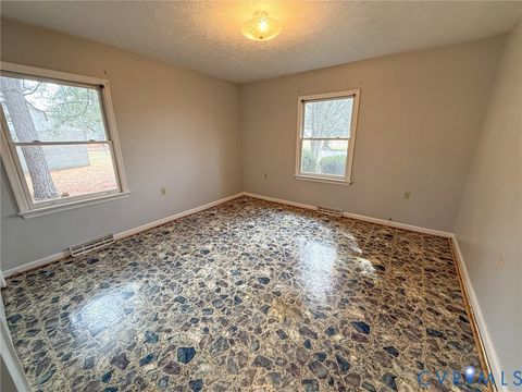 Tiny photo for 1574 W Maryland Avenue, Crewe, VA 23930 (MLS # 2604718)