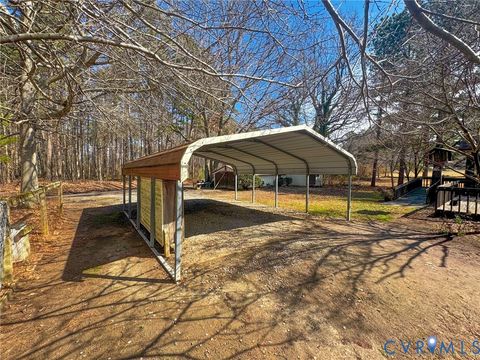 Tiny photo for 1574 W Maryland Avenue, Crewe, VA 23930 (MLS # 2604718)