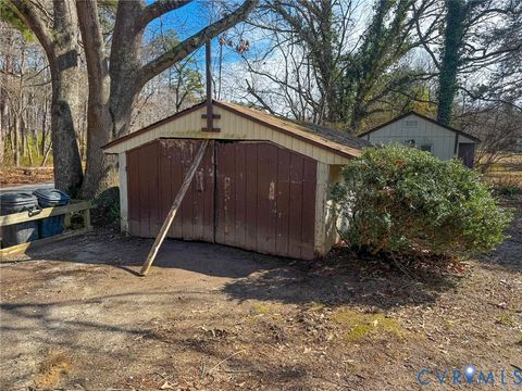 Tiny photo for 1574 W Maryland Avenue, Crewe, VA 23930 (MLS # 2604718)