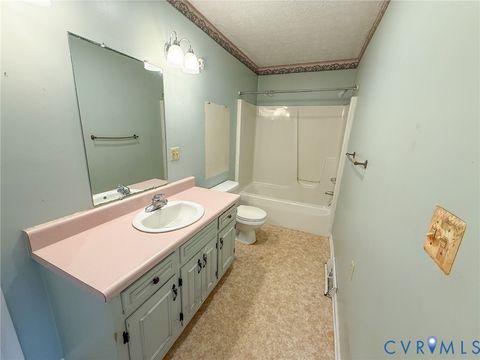 Tiny photo for 1574 W Maryland Avenue, Crewe, VA 23930 (MLS # 2604718)