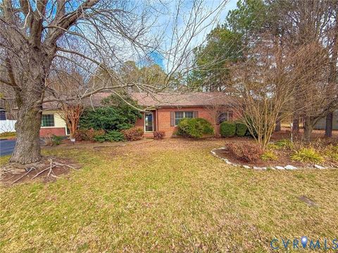 Tiny photo for 1574 W Maryland Avenue, Crewe, VA 23930 (MLS # 2604718)