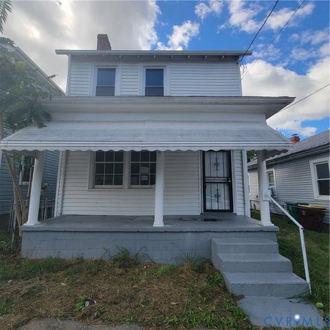 Photo of 612 S Adams Street, Petersburg, VA 23803 (MLS # 2626513)