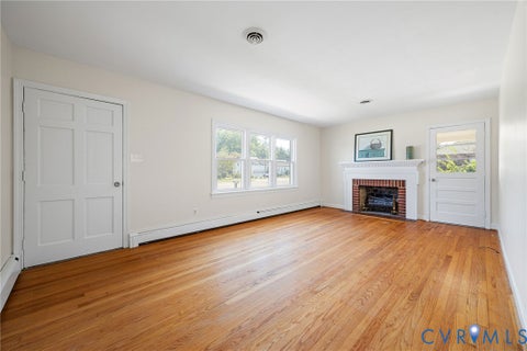 Tiny photo for 9151 Atlee Road, Mechanicsville, VA 23116 (MLS # 2624061)