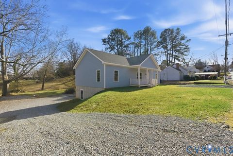 Tiny photo for 403 Rose Hill Avenue, Clarksville, VA 23927 (MLS # 2605376)