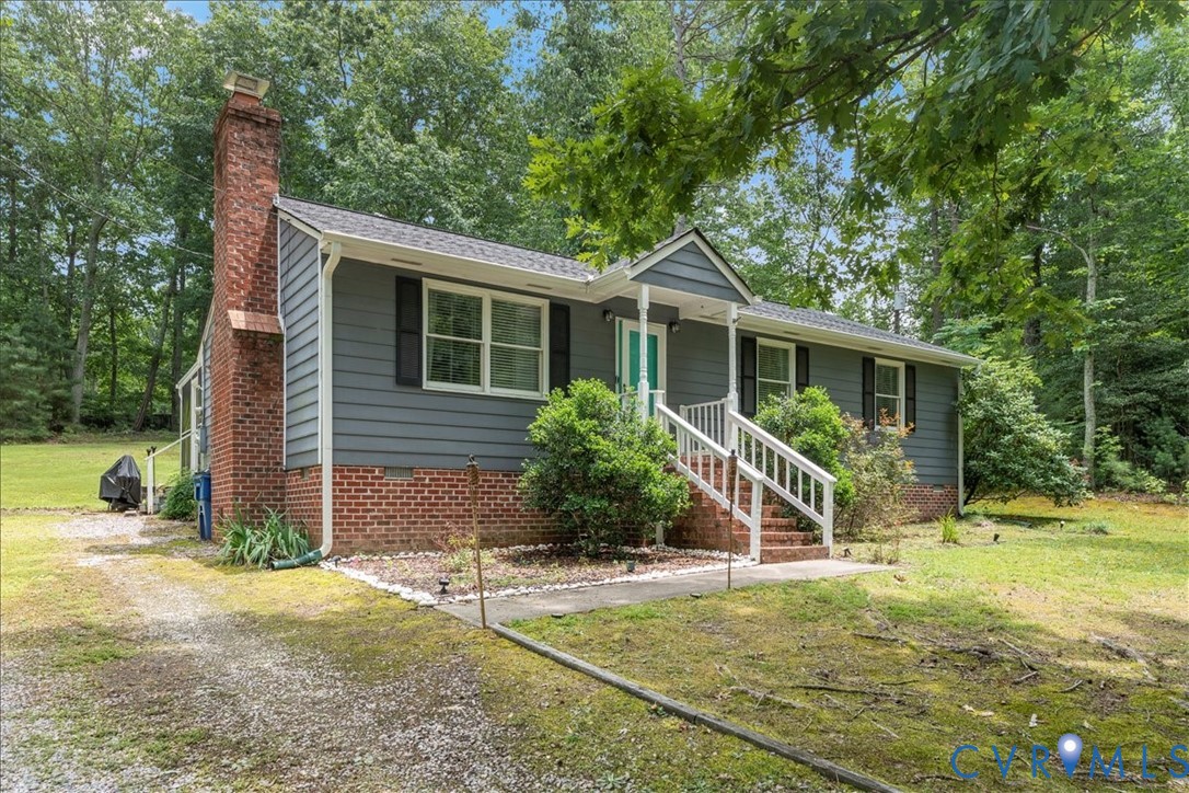 Photo 1 of 44 — 16203 Rowlett Road, Chesterfield, VA 23838