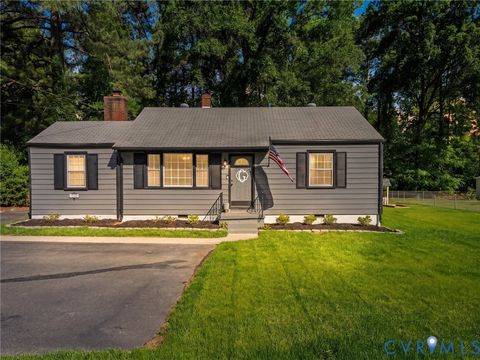 Tiny photo for 25006 River Road, Dinwiddie, VA 23803 (MLS # 2612587)