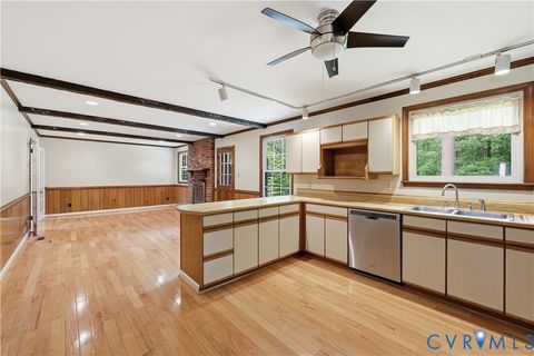 Tiny photo for 118 Flintlock Drive, Colonial Heights, VA 23834 (MLS # 2610115)