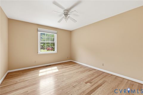 Tiny photo for 118 Flintlock Drive, Colonial Heights, VA 23834 (MLS # 2610115)