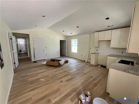 Tiny photo for 617 Cameron Street, Petersburg, VA 23803 (MLS # 2617344)