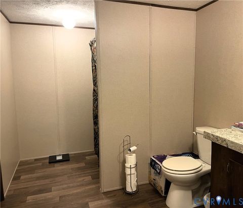 Tiny photo for 7156 Double Bridges Road, Victoria, VA 23974 (MLS # 2529250)
