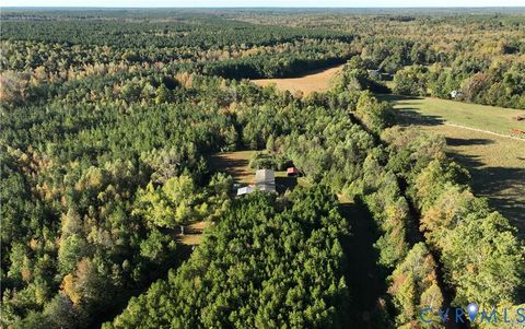Tiny photo for 7156 Double Bridges Road, Victoria, VA 23974 (MLS # 2529250)