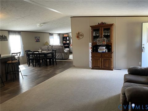 Tiny photo for 7156 Double Bridges Road, Victoria, VA 23974 (MLS # 2529250)