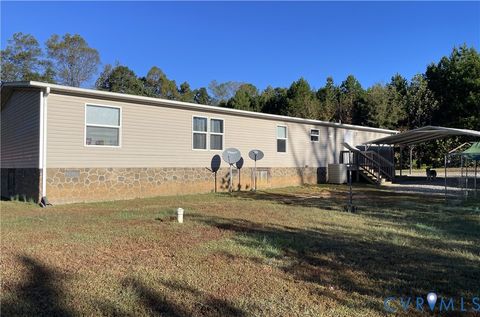Tiny photo for 7156 Double Bridges Road, Victoria, VA 23974 (MLS # 2529250)