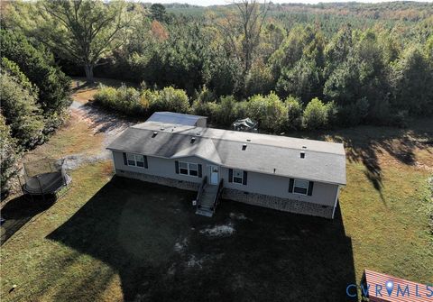 Tiny photo for 7156 Double Bridges Road, Victoria, VA 23974 (MLS # 2529250)