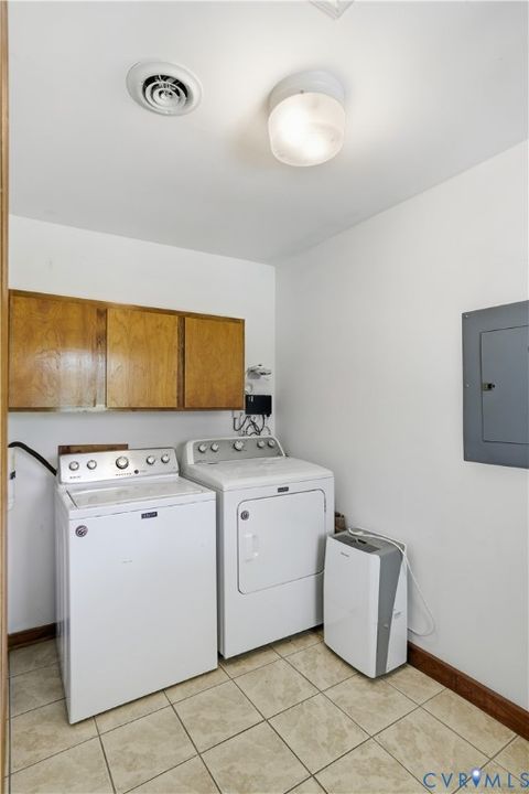 Tiny photo for 3330 Kingsland Rd Rd, North Chesterfield, VA 23237 (MLS # 2529190)