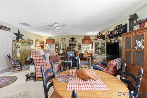 Tiny photo for 107 Creek Point Court, Colonial Heights, VA 23834 (MLS # 2530066)
