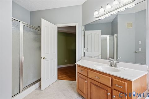 Tiny photo for 107 Creek Point Court, Colonial Heights, VA 23834 (MLS # 2530066)