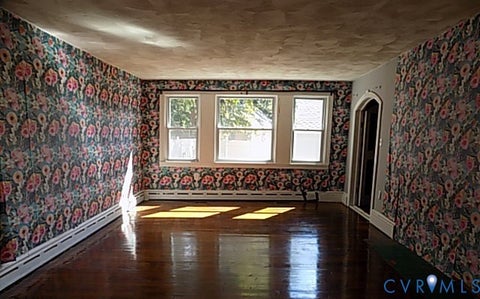 Tiny photo for 212 Royal Oak Avenue, Colonial Heights, VA 23834 (MLS # 2626913)