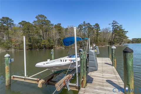 Tiny photo for 176 Baypointe Court Ct, Reedville, VA 22539 (MLS # 2609019)