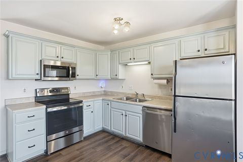 Tiny photo for 6008 Saber Court, Mechanicsville, VA 23111 (MLS # 2533203)
