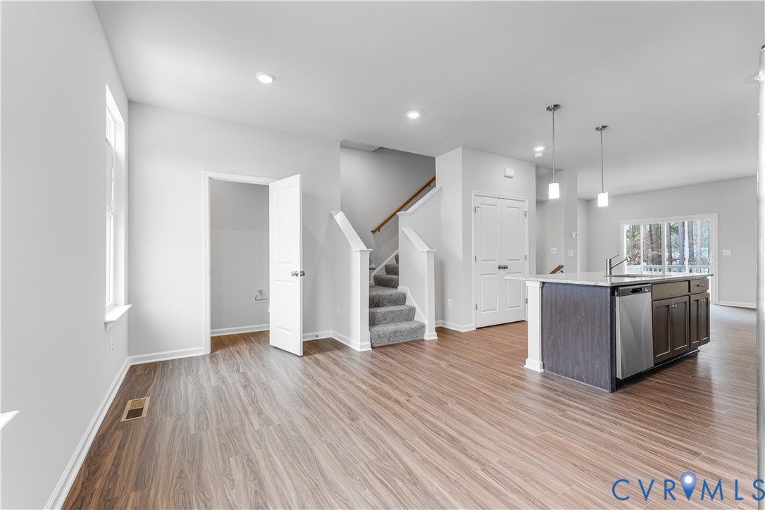 8728 Pioneer Hill Drive