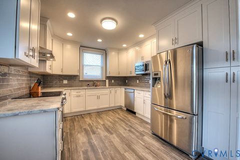 Tiny photo for 600 N 25th Street, Richmond, VA 23223 (MLS # 2607079)