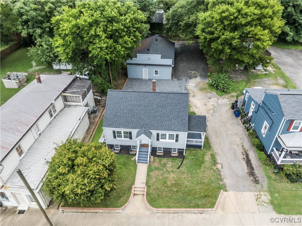 21405 Chesterfield Avenue