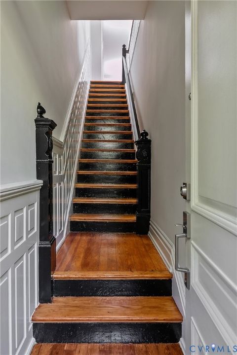 Tiny photo for 1 N Harvie Street #B, Richmond, VA 23220 (MLS # 2608588)