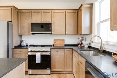 Tiny photo for 1408 Yale Avenue, Richmond, VA 23224 (MLS # 2608085)