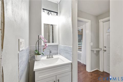 Tiny photo for 3021 Grayland Ave Ave, Richmond, VA 23221 (MLS # 2530872)