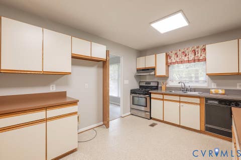 Tiny photo for 12910 Sir Scott Terrace, Chester, VA 23831 (MLS # 2621374)