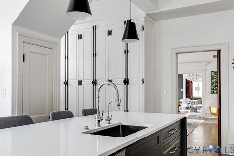 Tiny photo for 1015 W Franklin Street, Richmond, VA 23220 (MLS # 2608247)