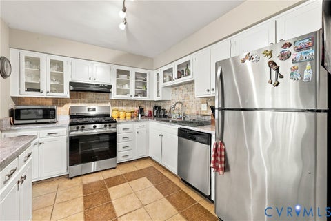 Tiny photo for 6205 Aldersbrook Court, North Chesterfield, VA 23224 (MLS # 2629140)