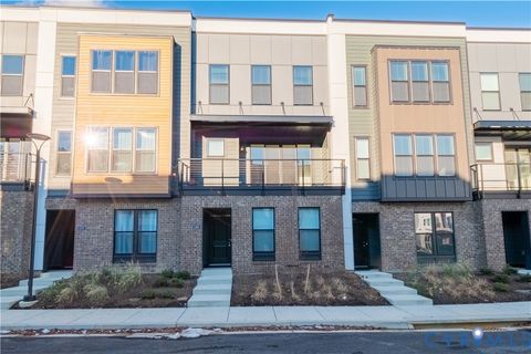 Photo of 4368 Dominion Forest Circle, Glen Allen, VA 23060 (MLS # 2532207)