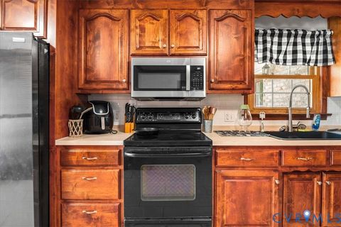 Tiny photo for 5809 Sutherland Drive, Sutherland, VA 23885 (MLS # 2613645)