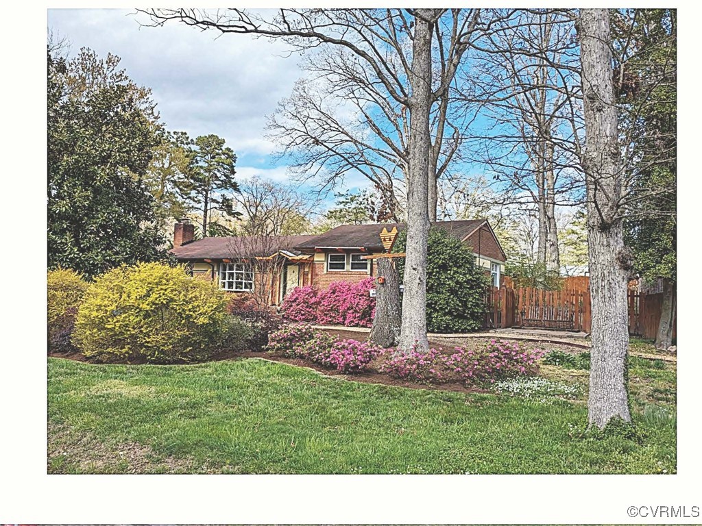 Henrico, Virginia 23229, United States, 3 Bedrooms Bedrooms, ,2 BathroomsBathrooms,Residential,Pending,154386