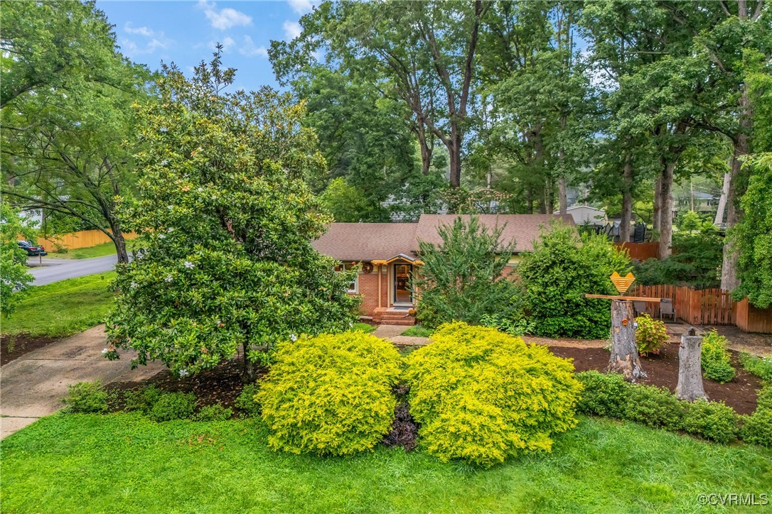 Henrico, Virginia 23229, United States, 3 Bedrooms Bedrooms, ,2 BathroomsBathrooms,Residential,Pending,154386