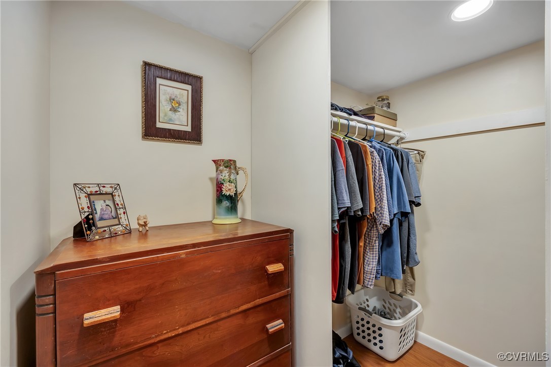 Henrico, Virginia 23229, United States, 3 Bedrooms Bedrooms, ,2 BathroomsBathrooms,Residential,Pending,154386