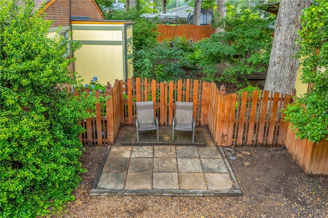 Henrico, Virginia 23229, United States, 3 Bedrooms Bedrooms, ,2 BathroomsBathrooms,Residential,Pending,154386