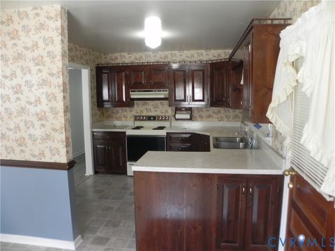 Tiny photo for 108 E Gray Street, Sandston, VA 23150 (MLS # 2617967)