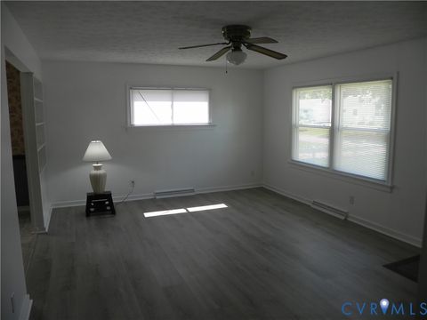 Tiny photo for 108 E Gray Street, Sandston, VA 23150 (MLS # 2617967)