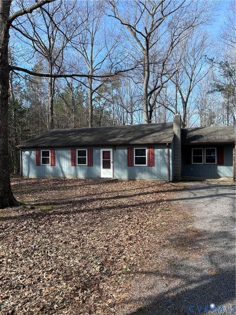 Photo of 8106 Claystreet Road, Dinwiddie, VA 23850 (MLS # 2605457)