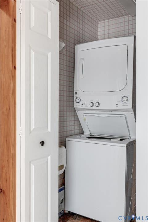 Tiny photo for 5817 Kensington Avenue, Richmond, VA 23226 (MLS # 2620819)