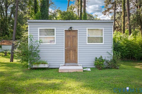 Tiny photo for 305 Bradsher Avenue, Colonial Heights, VA 23834 (MLS # 2620171)