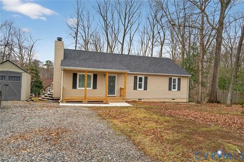 Photo of 1303 Staffordshire Court, Midlothian, VA 23113 (MLS # 2604511)